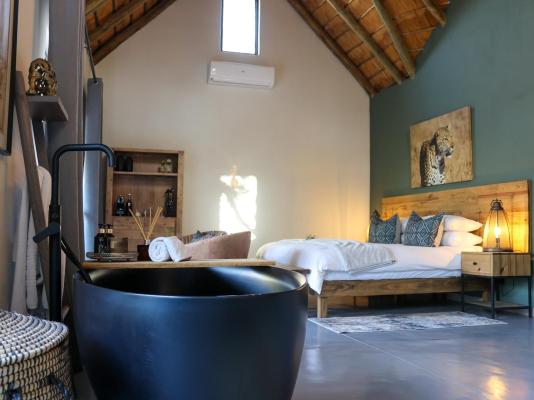 Tomo Safari Lodge - 233140