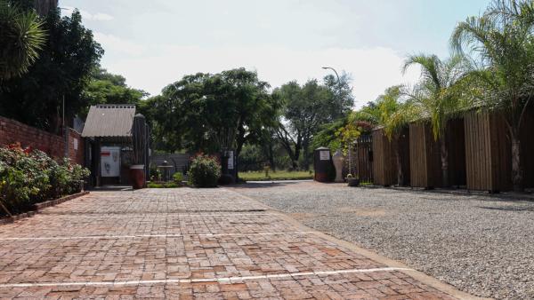 Golden Lantern Guest Lodge/Guest House - 233187