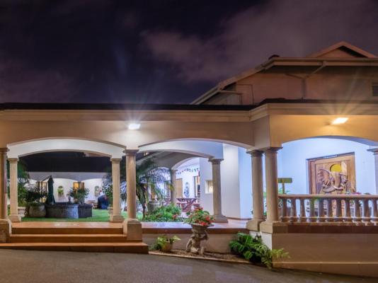 Centre Court B&B - 233343