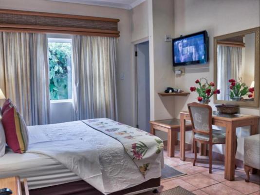 Centre Court B&B - 233356