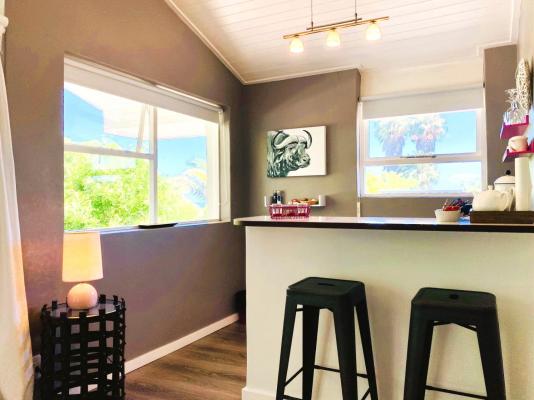 Southern Cross Guesthouse - 233400