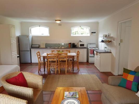 Room image 6