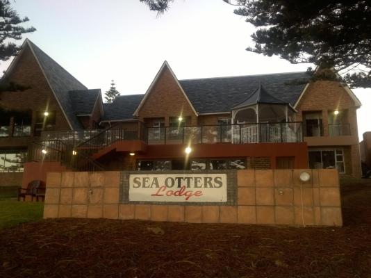 Sea Otters Lodge & Conference Centre - 233506