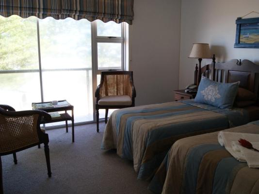 Sea Otters Lodge & Conference Centre - 233520