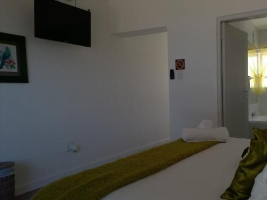 Sea Otters Lodge & Conference Centre - 233526