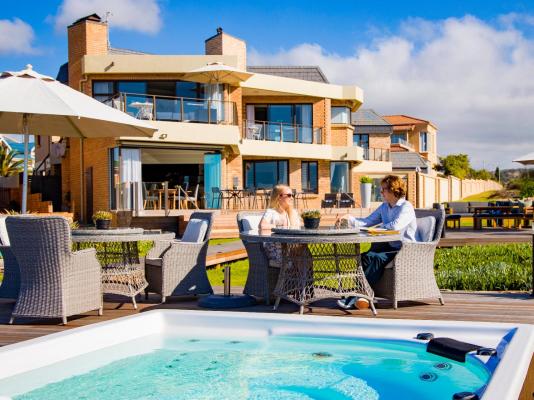 African Oceans - Manor on the Beach - 233585
