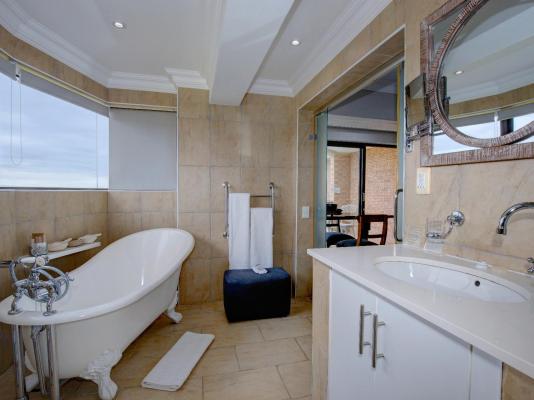 African Oceans - Manor on the Beach - 233598