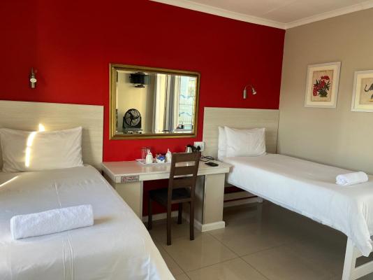 Le Blue Guesthouse - 233649