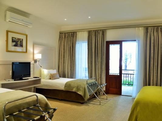 Val du Charron Wine and Leisure Estate Guesthouse - 233876