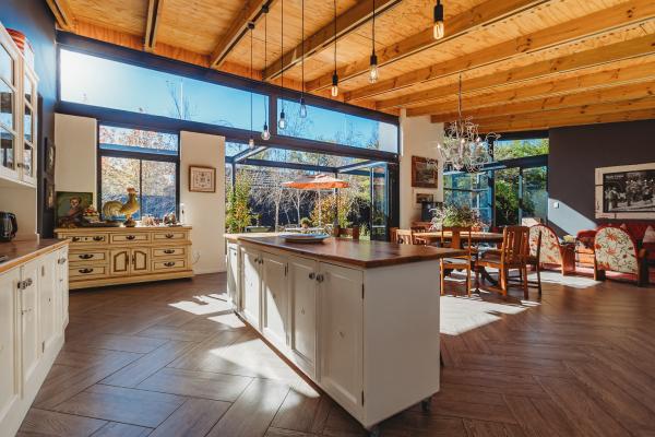 Acorn Guest House - 233978