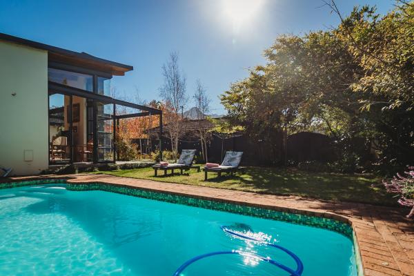 Acorn Guest House - 233981