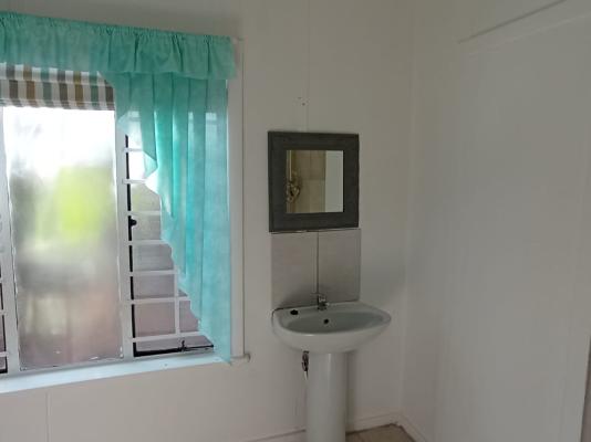 Room 3 Ensuite