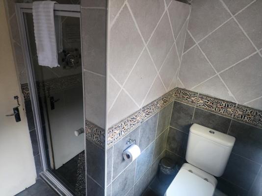 Lakefield Hotel - 234069