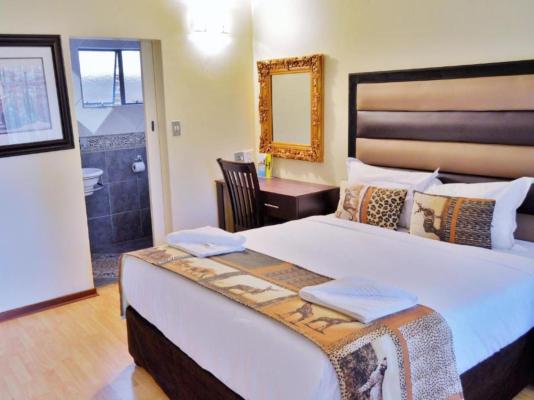 Lakefield Hotel - 234076