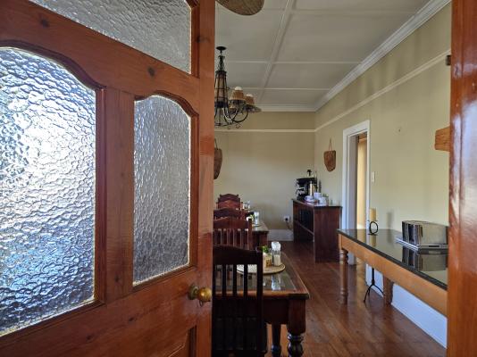 Royal Guest House - 234087