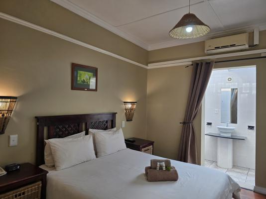 Royal Guest House - 234093