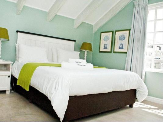 FunkyTown - Jeffreys Bay - 234186