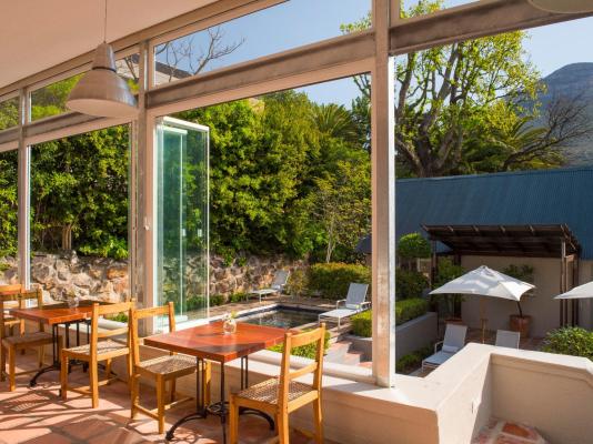 Four Rosmead - 234440