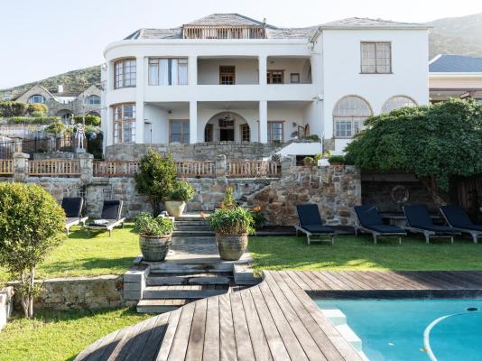 Chartfield Guesthouse & Majestic Apartments - 234513