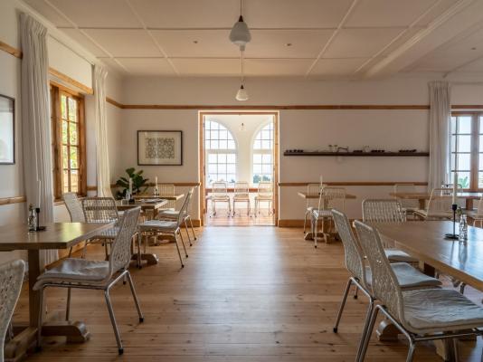 Chartfield Guesthouse & Majestic Apartments - 234520