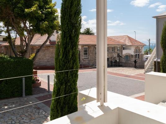 Chartfield Guesthouse & Majestic Apartments - 234522