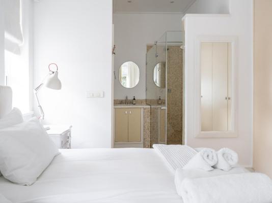 Chartfield Guesthouse & Majestic Apartments - 234547