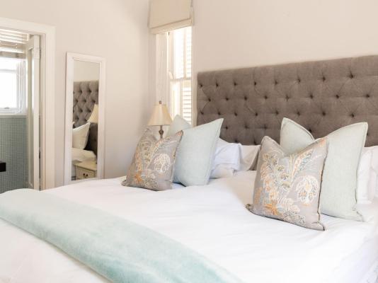 Chartfield Guesthouse & Majestic Apartments - 234548