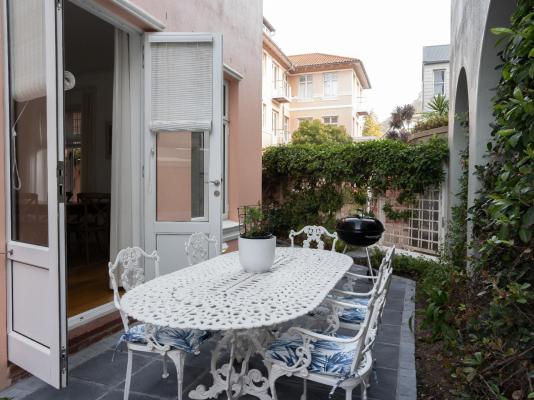 Chartfield Guesthouse & Majestic Apartments - 234551