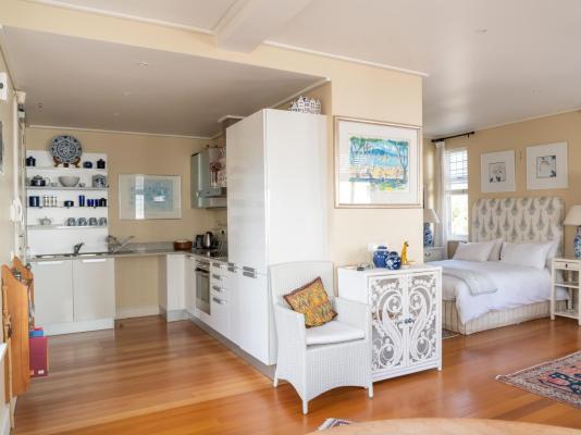 Chartfield Guesthouse & Majestic Apartments - 234559