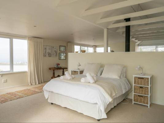 Chartfield Guesthouse & Majestic Apartments - 234575
