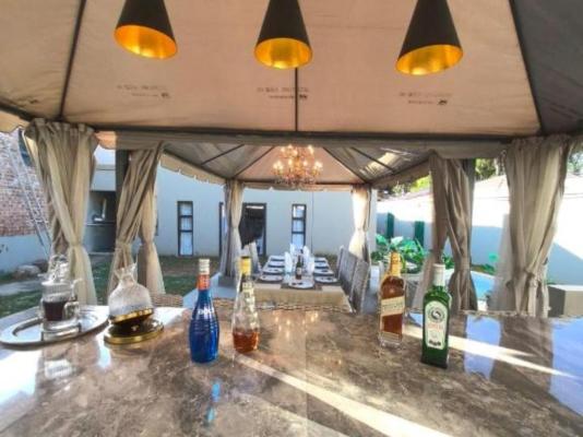 Bryanston Palms Accommodation - 234606