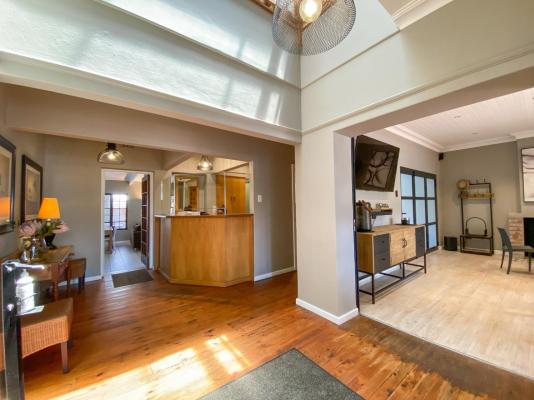 Loerie Guest Lodge - 234650