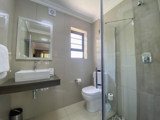 Loerie Guest Lodge - 234652