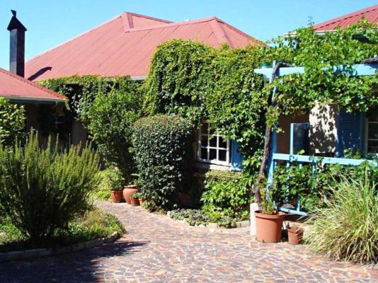 Guinea Fowl Lodge - 234891