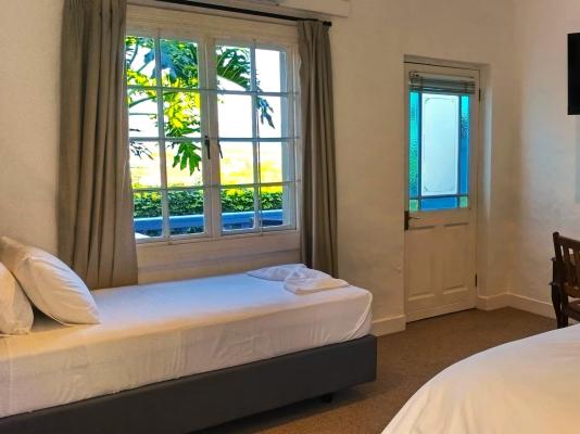 Guinea Fowl Lodge - 234912
