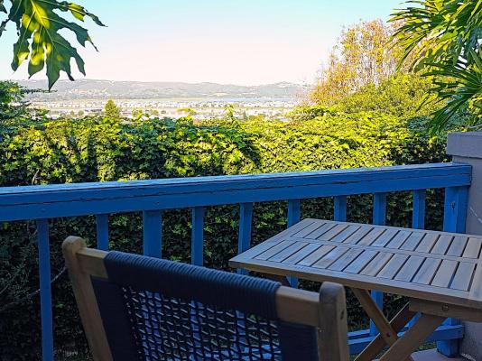 Guinea Fowl Lodge - 234914