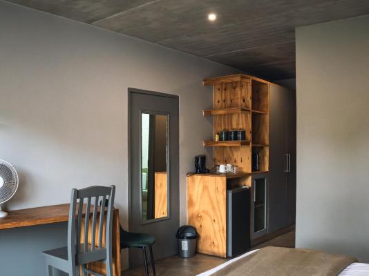Wild Peach Inn - 235046