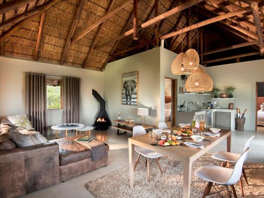 Mhondoro Safari Lodge & Villa - 235114