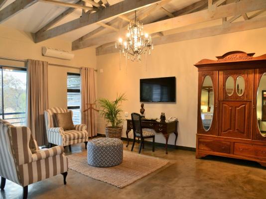 Bushveld Terrace Hotel on Kruger - 235539