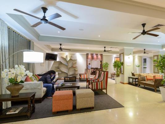 Umthunzi Hotel & Conference - 235623