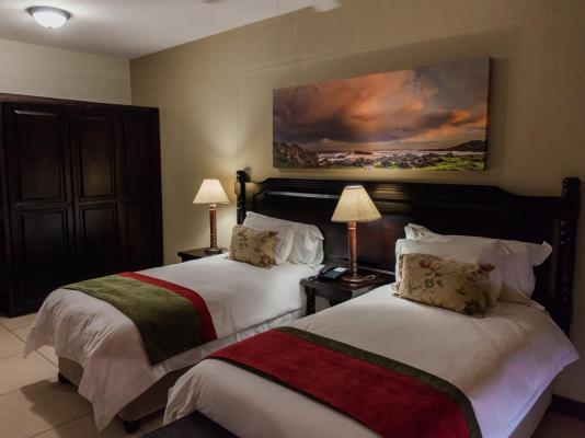 Umthunzi Hotel & Conference - 235649