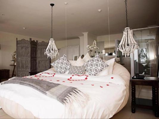 Umthunzi Hotel & Conference - 235664
