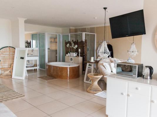 Umthunzi Hotel & Conference - 235674