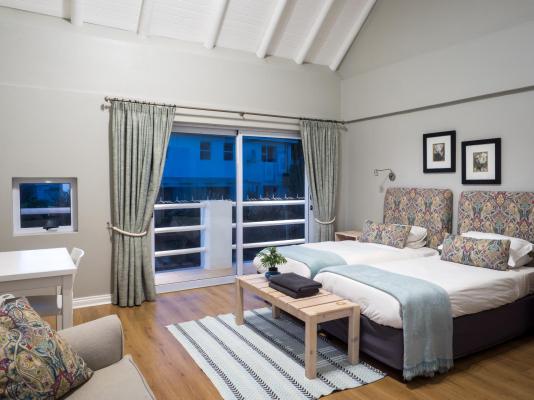 Beach Break Guest House Garden Room
