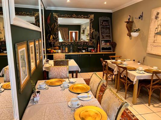 Amber Guest Lodge - 236169