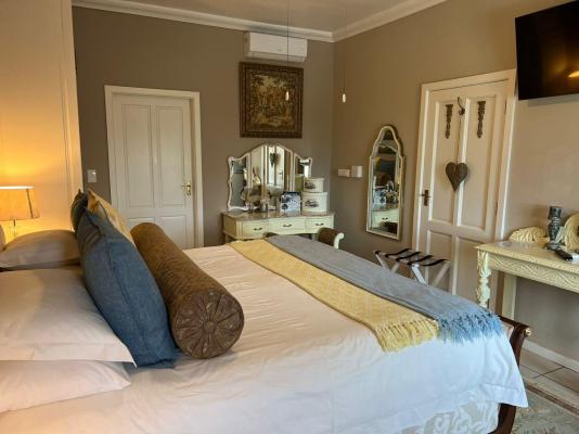 Amber Guest Lodge - 236201