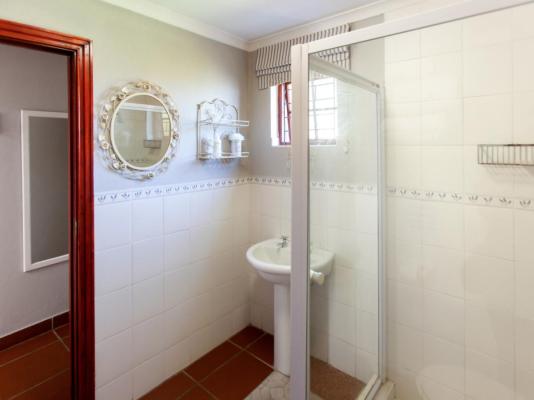 Summerhill Guest Farm - 236284