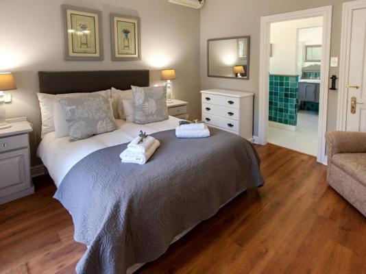 Summerhill Guest Farm - 236314