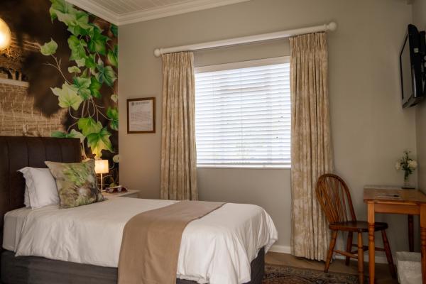 Rozenburg Guest House - 236315