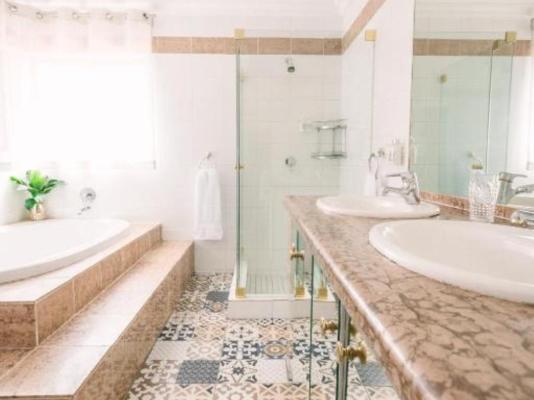 LilyRose Bed & Breakfast - 236327